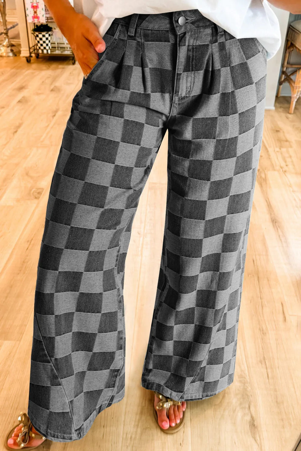 Checkered Wide Leg Jeans with Pockets  Trendsi Dark Gray 8 