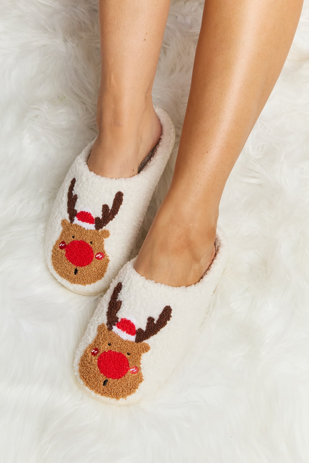 Melody Rudolph Print Plush Slide Slippers  Trendsi Red S 