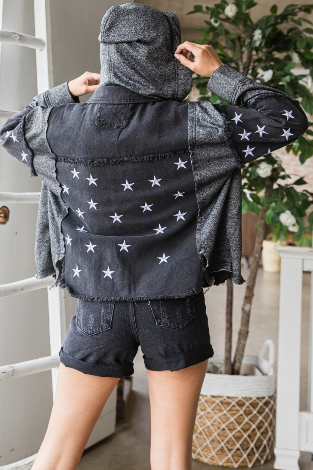 Veveret Star Embroidered Hooded Denim Jacket  Trendsi   