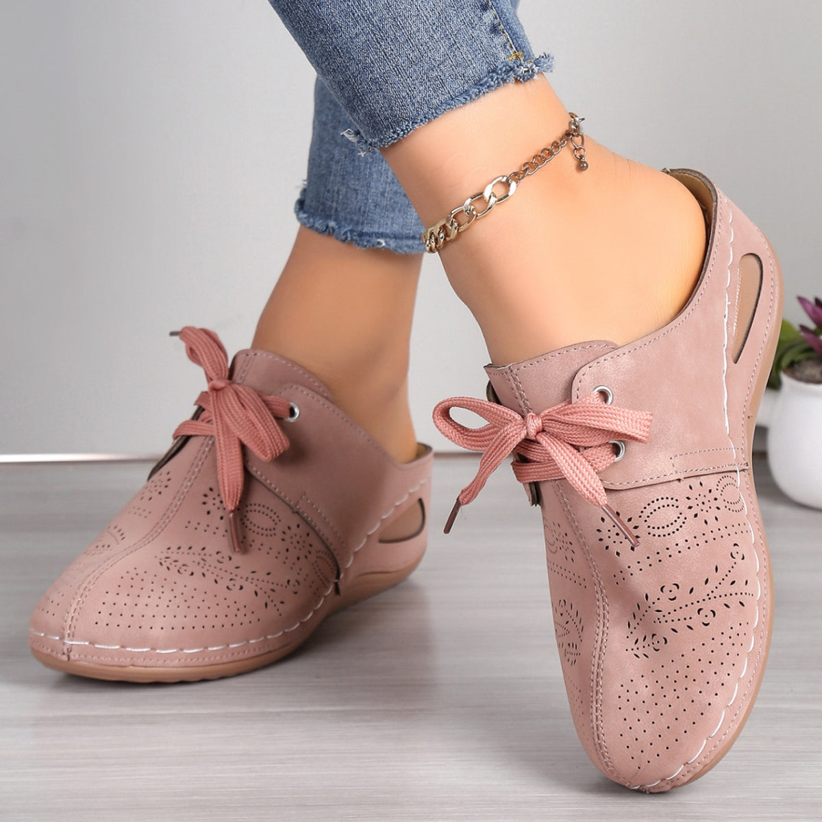 Lace-Up Round Toe Wedge Sandals  Trendsi   