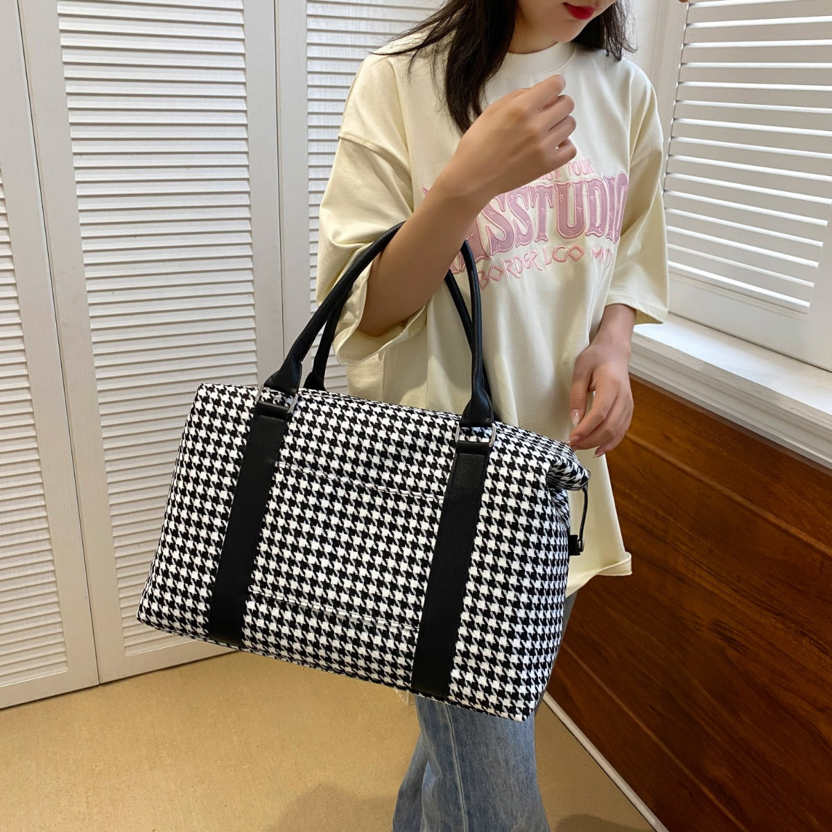 Houndstooth Canvas Travel Bag  Trendsi   