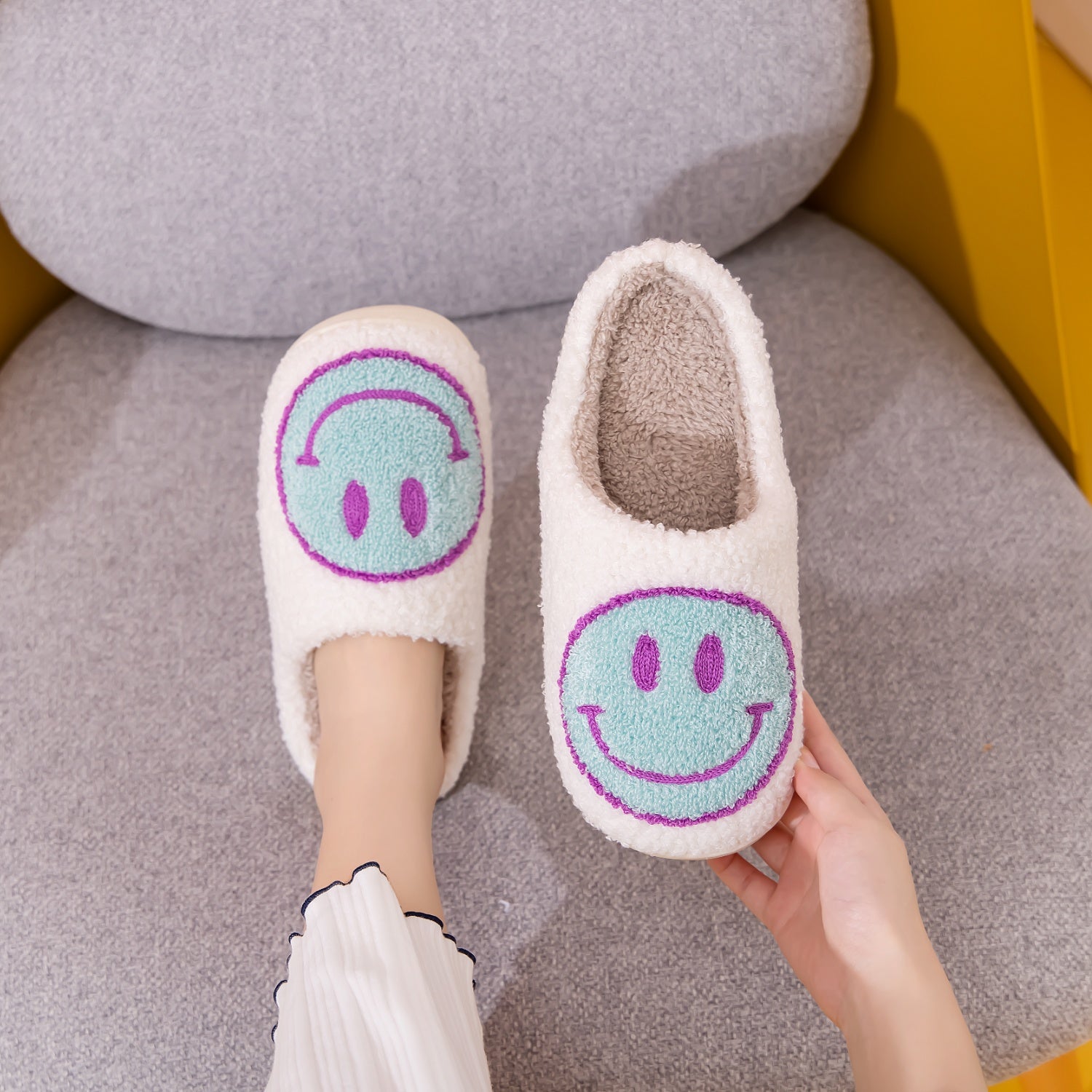 Melody Smiley Face Slippers  Trendsi WHITE/SKYBLUE S 