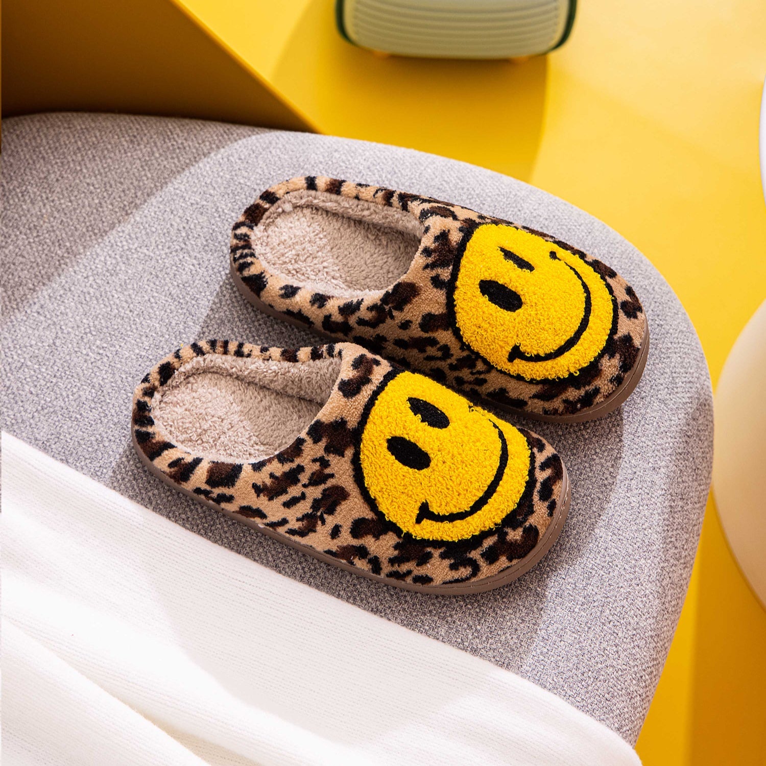 Melody Smiley Face Leopard Slippers  Trendsi   