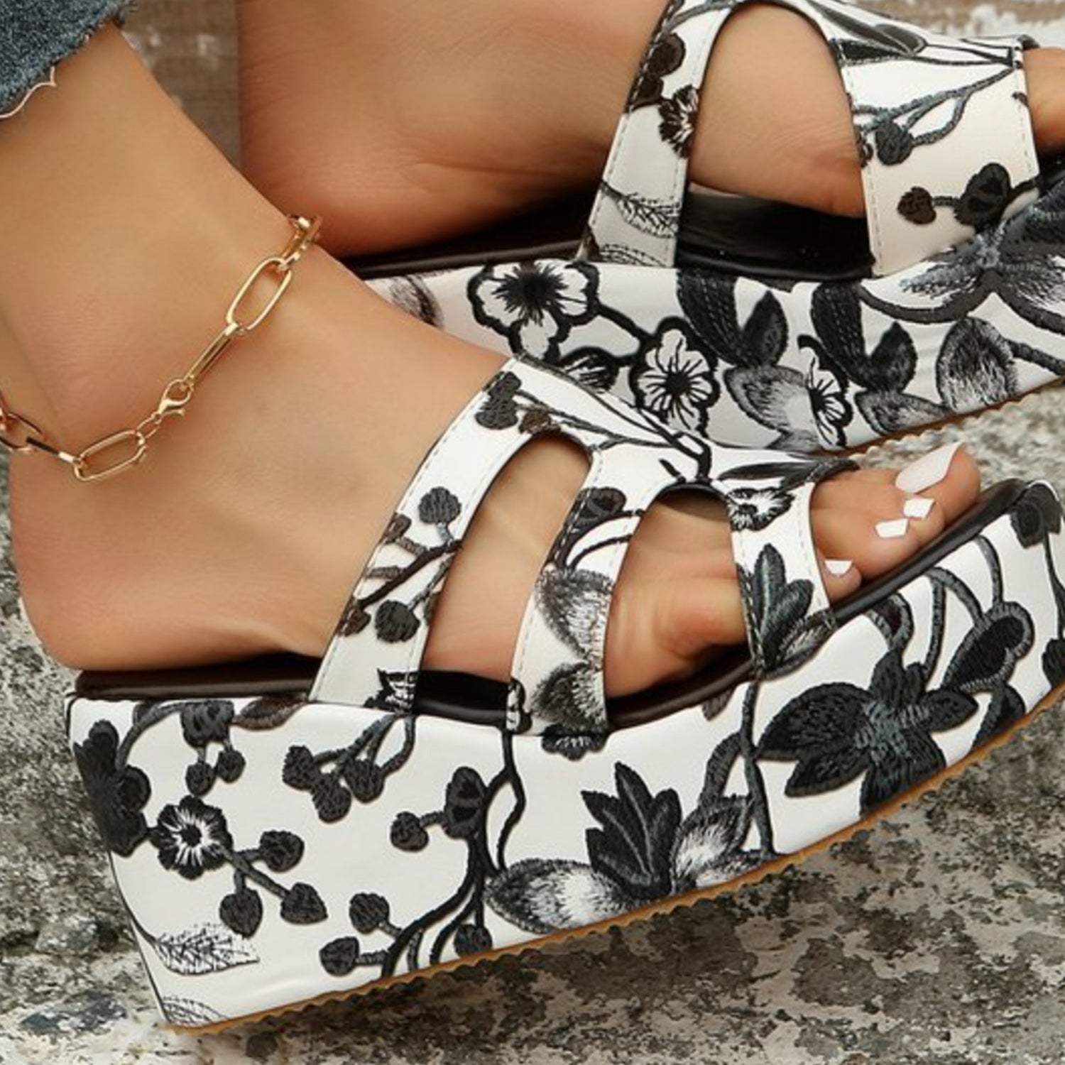 Cutout Floral Peep Toe Sandals  Trendsi   