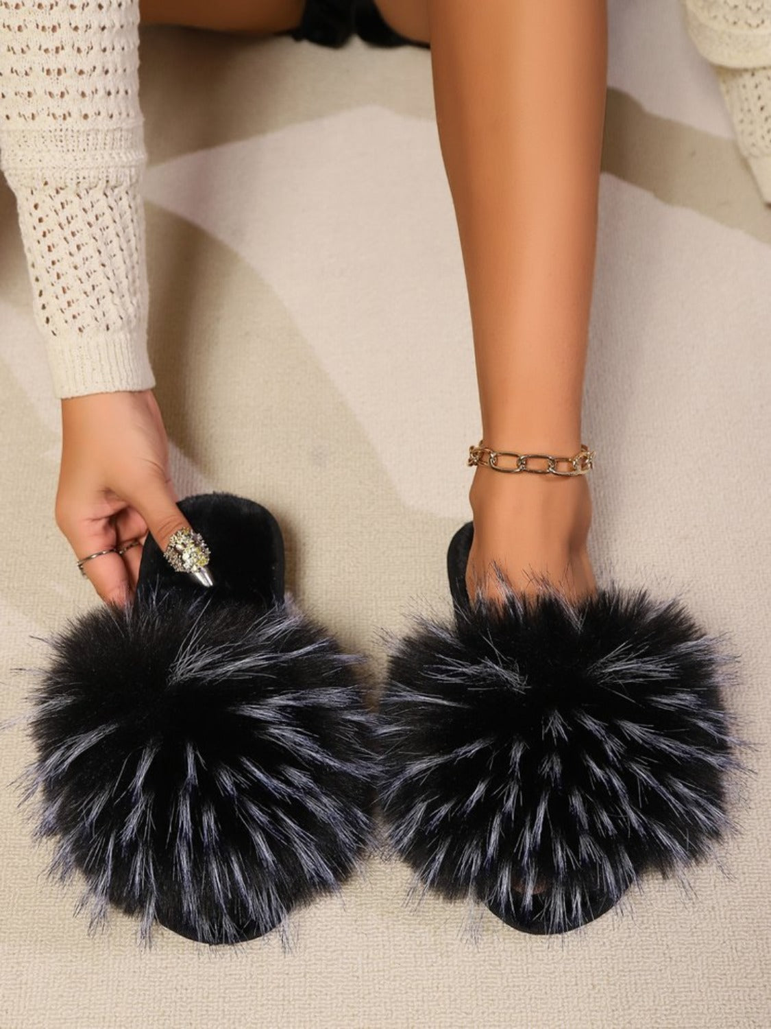 Fuzzy Open Toe Flat Sandals  Trendsi Black/White 36(US5) 