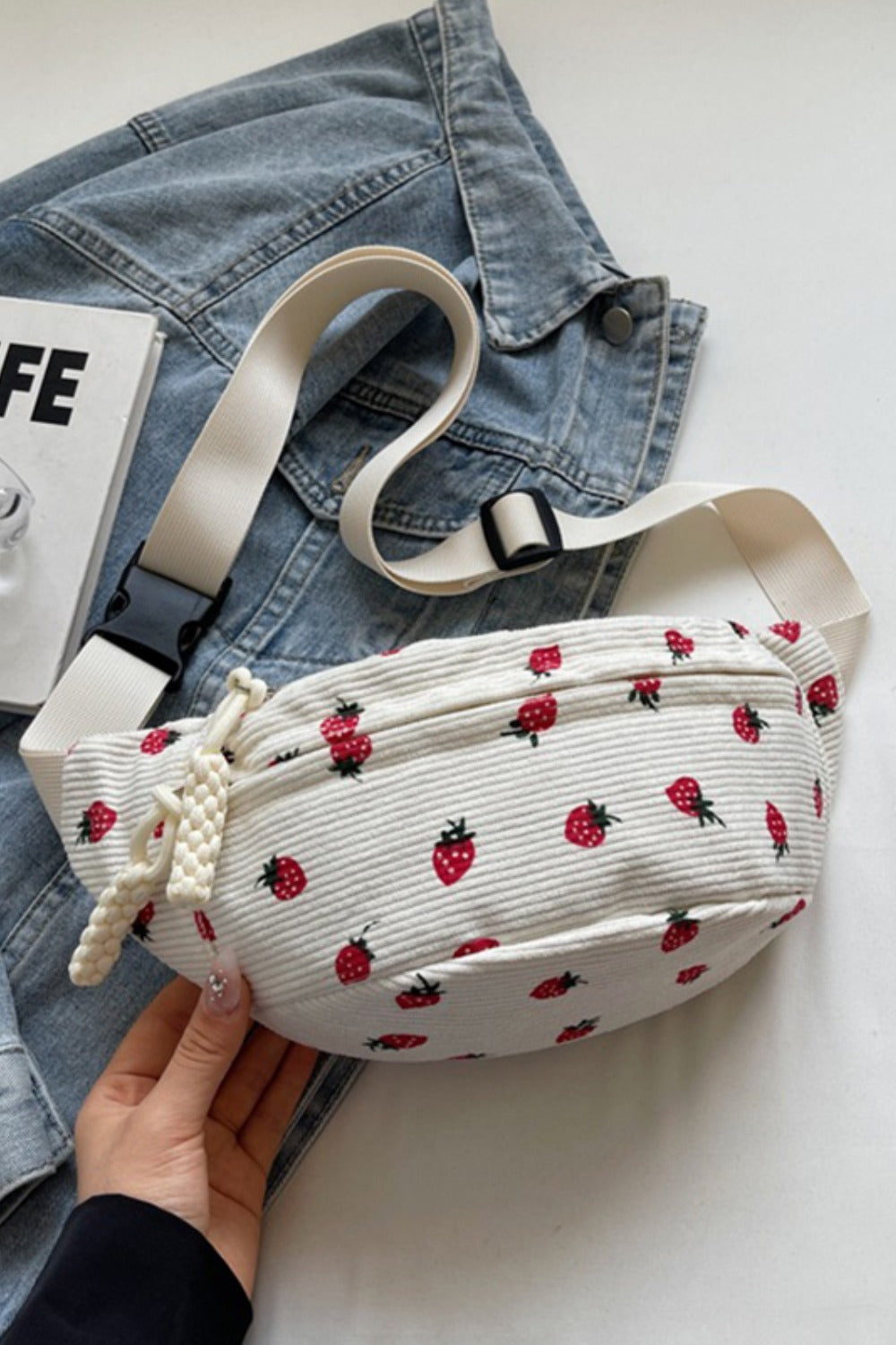 Printed Adjustable Strap Sling Bag  Trendsi   