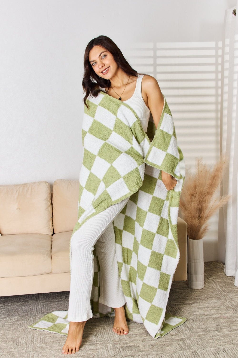 Cuddley Checkered Decorative Throw Blanket  Trendsi   