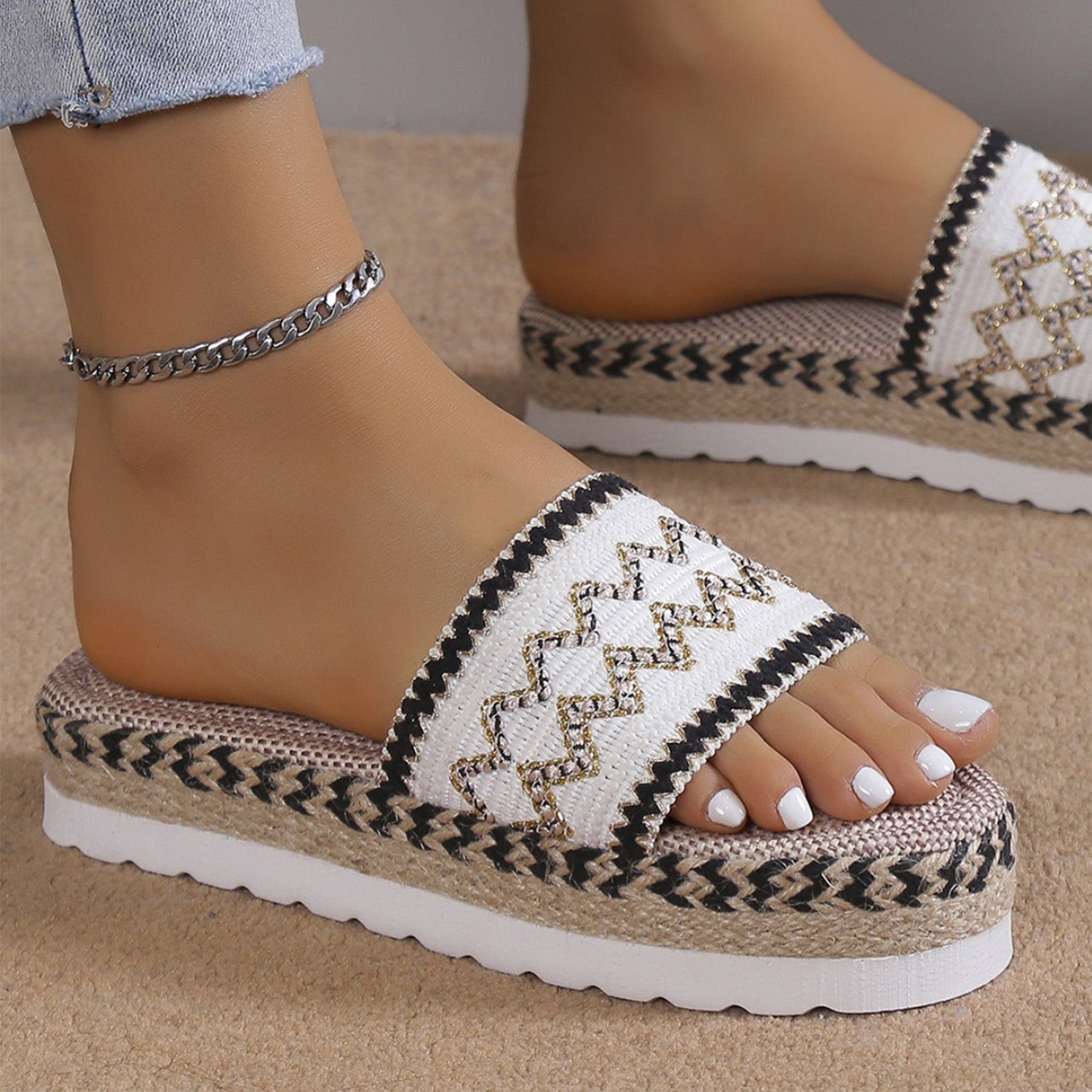 Geometric Weave Platform Sandals  Trendsi   