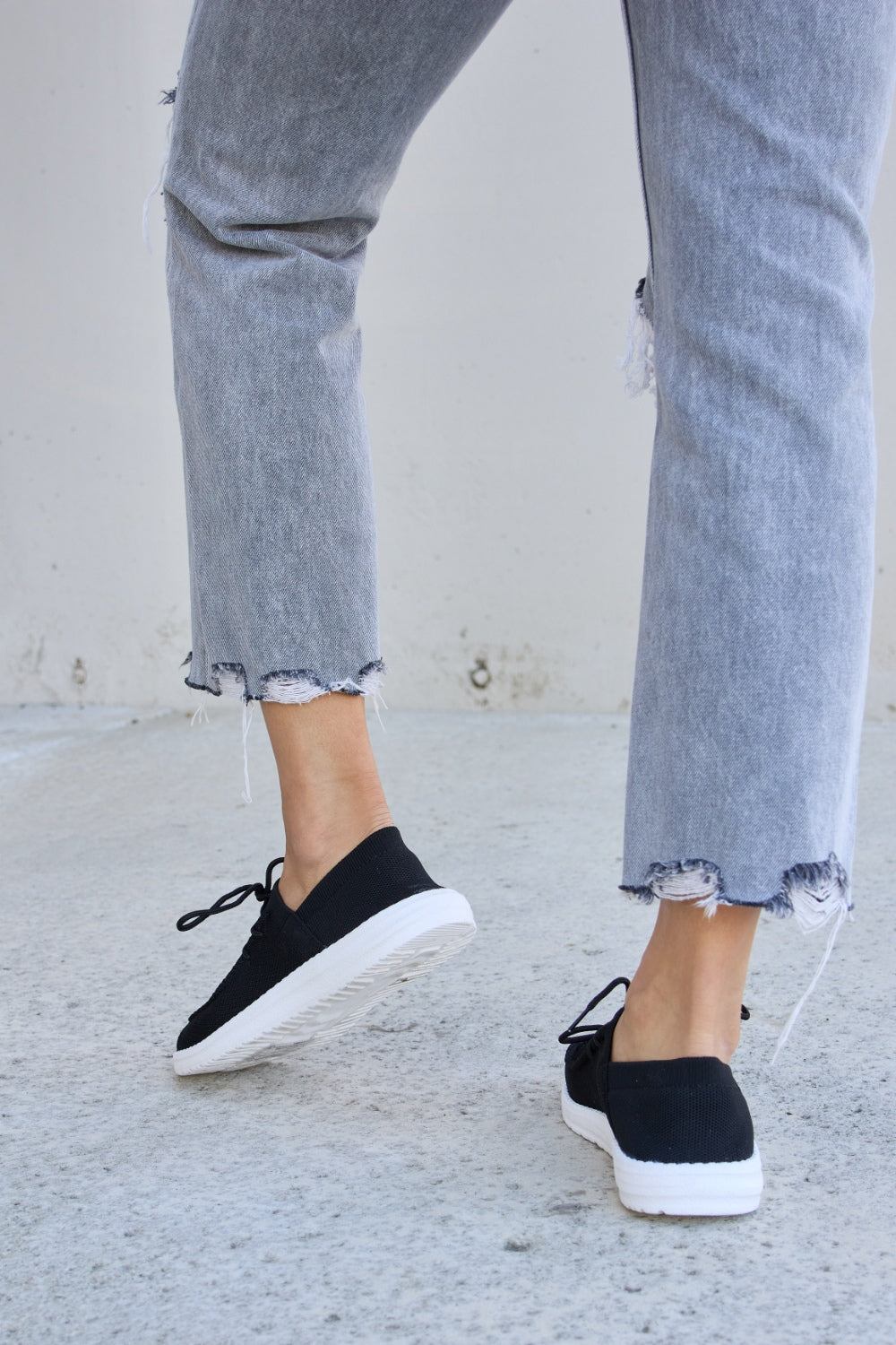 Forever Link Flat Round Toe Lace-Up Sneakers  Trendsi   