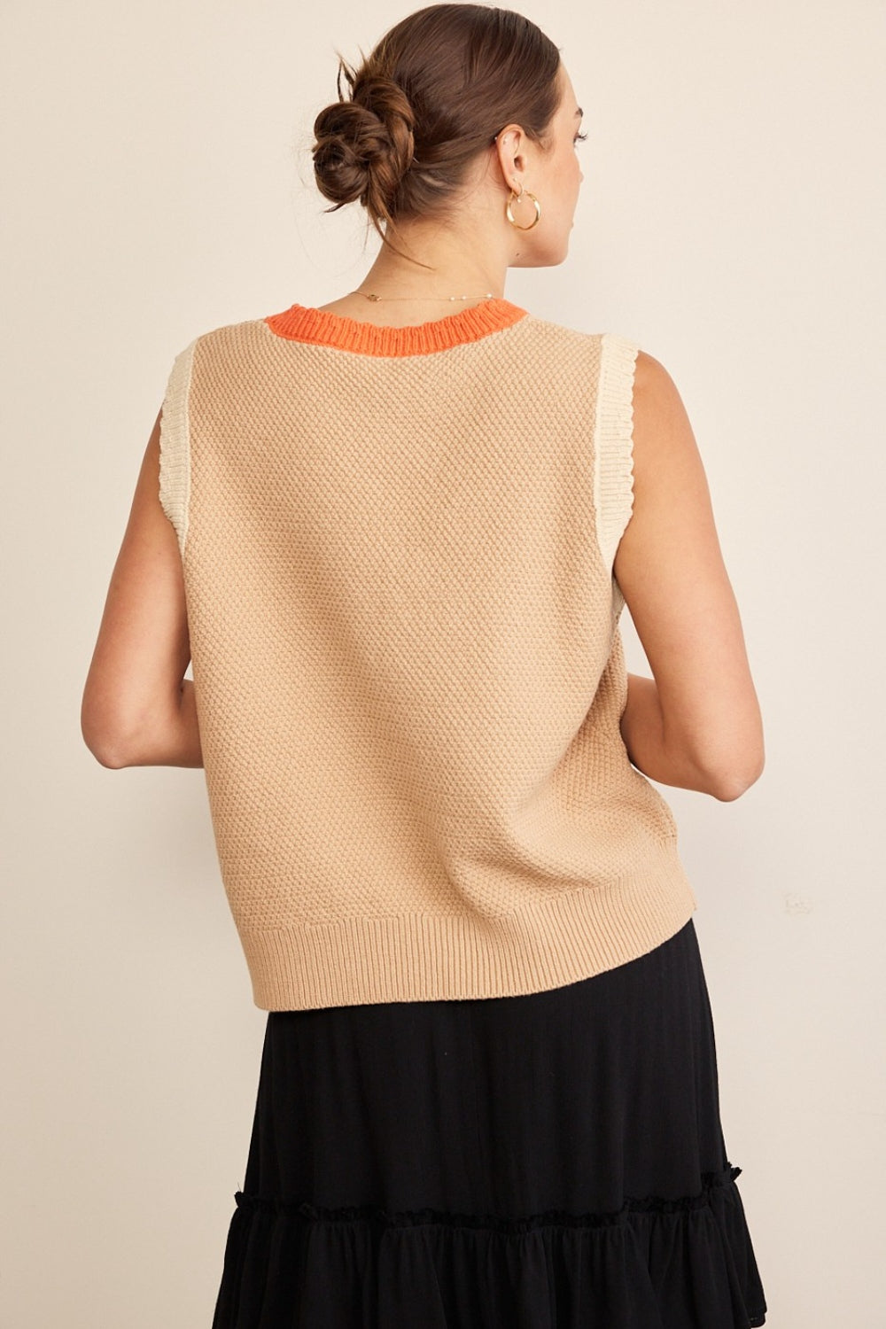 In February Contrast Round Neck Sweater Vest  Trendsi   