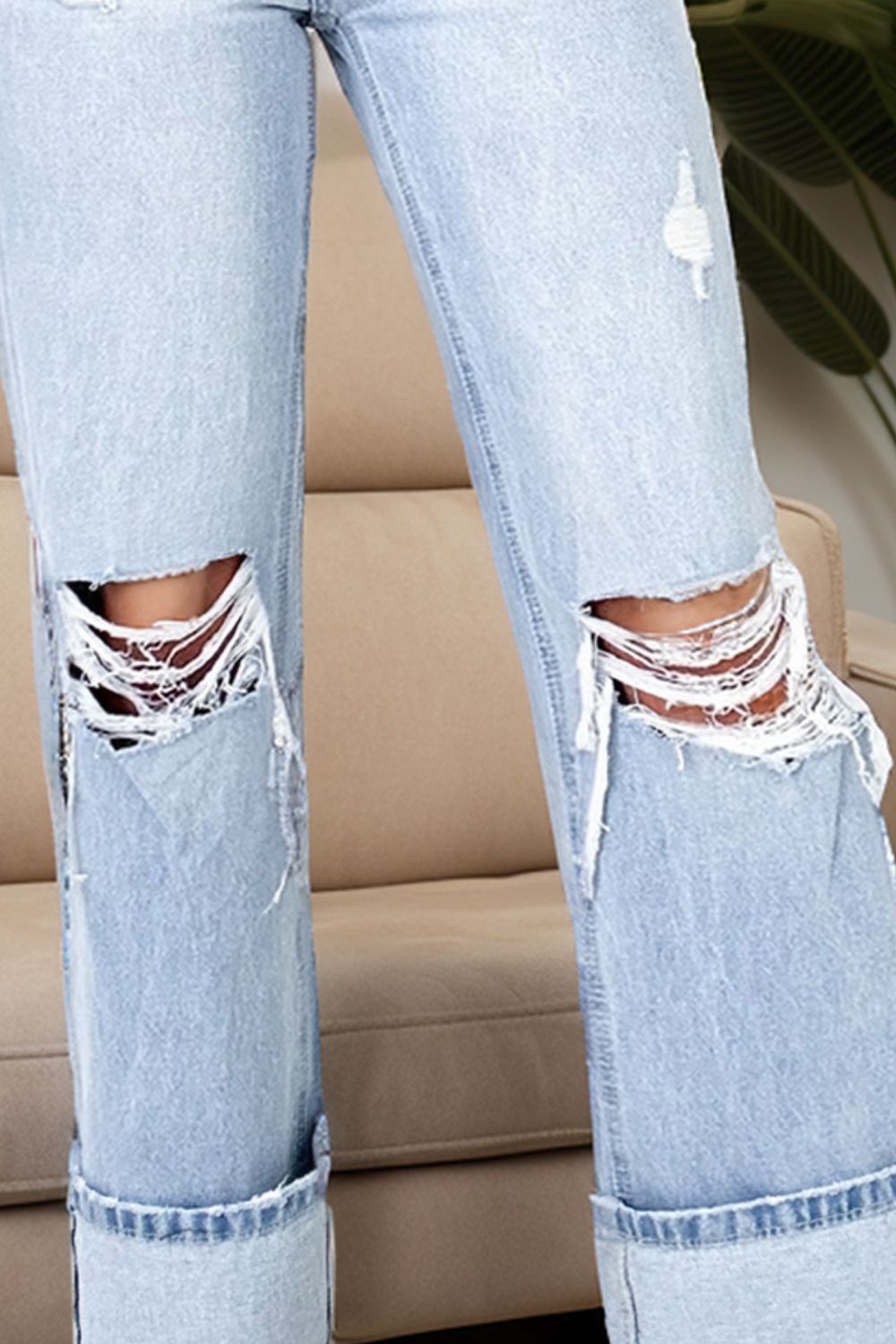 Distressed High Waist Jeans with Pockets