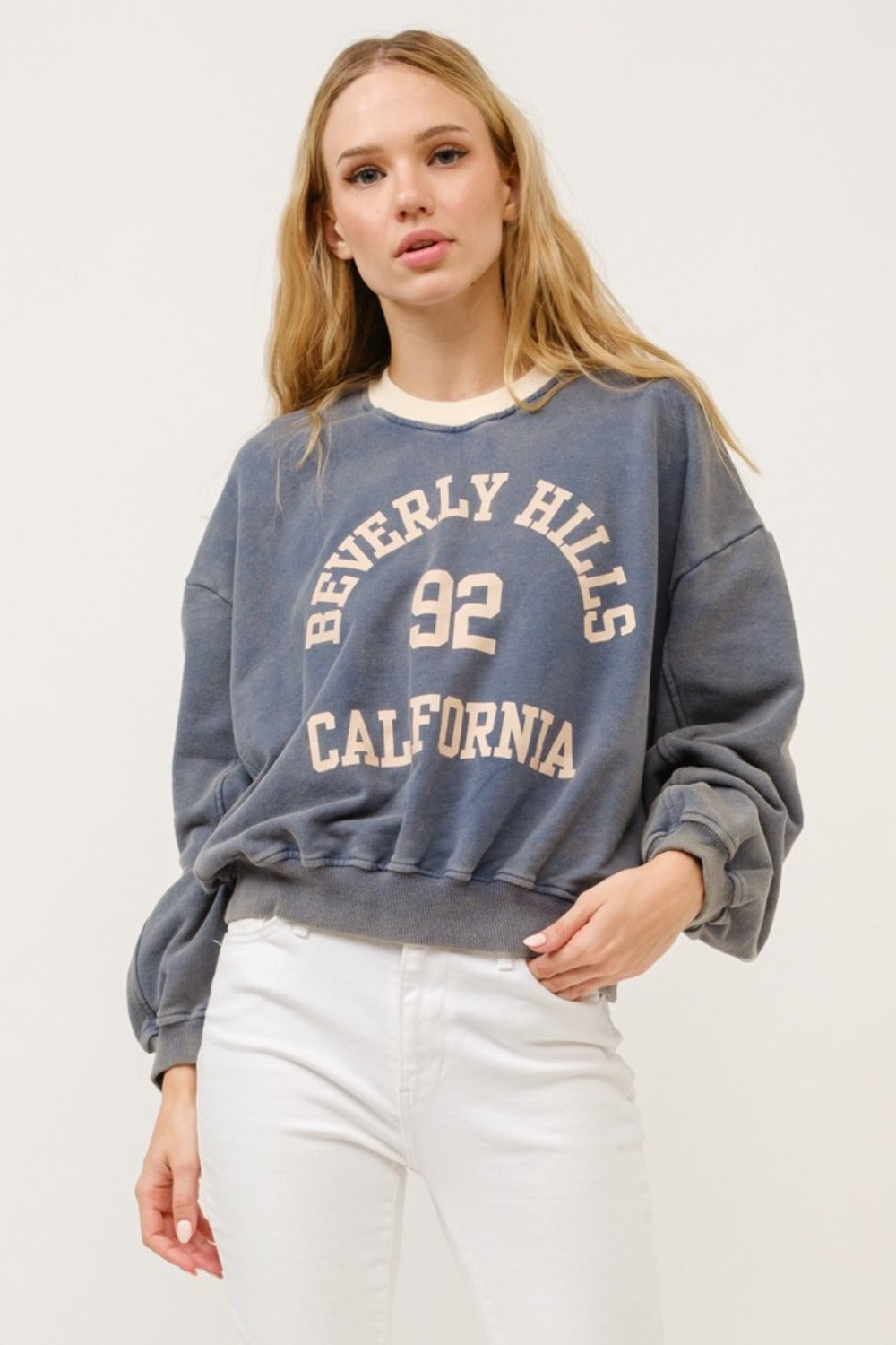 And The Why BEVERLY HILLS 92 CALIFORNIA Contrast Crop Sweatshirt  Trendsi Stone S 