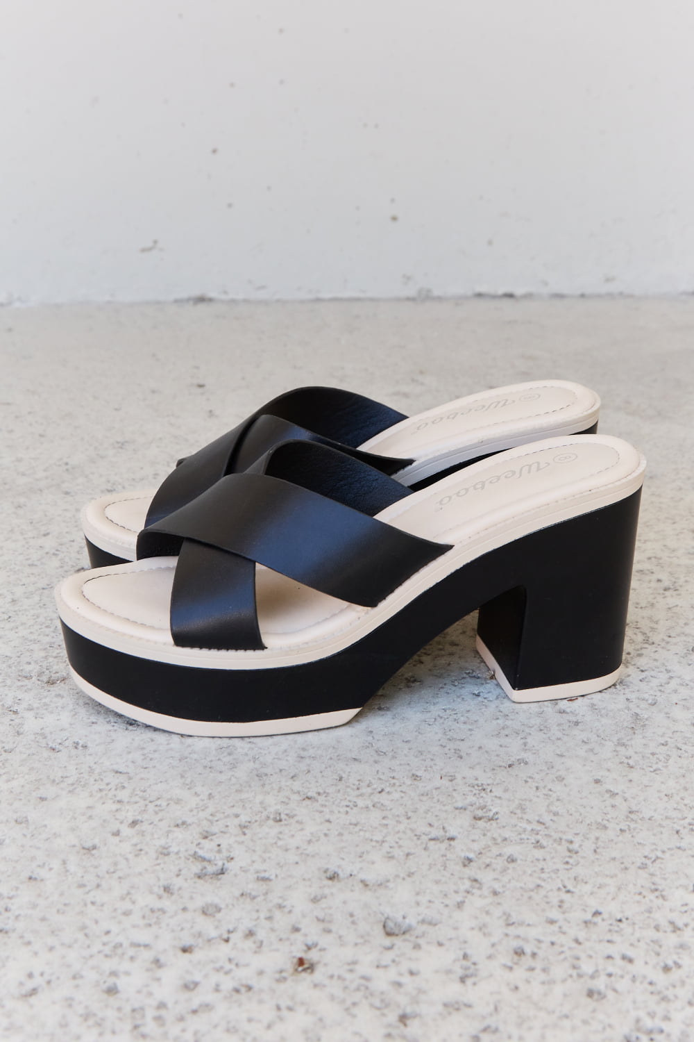 Weeboo Cherish The Moments Contrast Platform Sandals in Black  Trendsi   