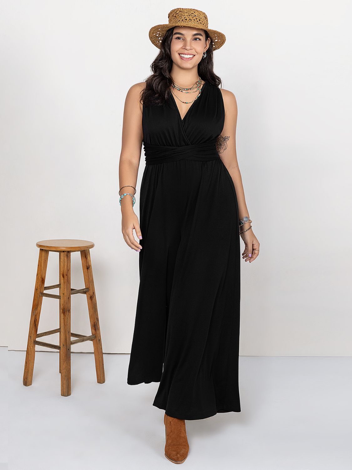 Plus Size V-Neck Wide Leg Jumpsuit  Trendsi Black 0XL 