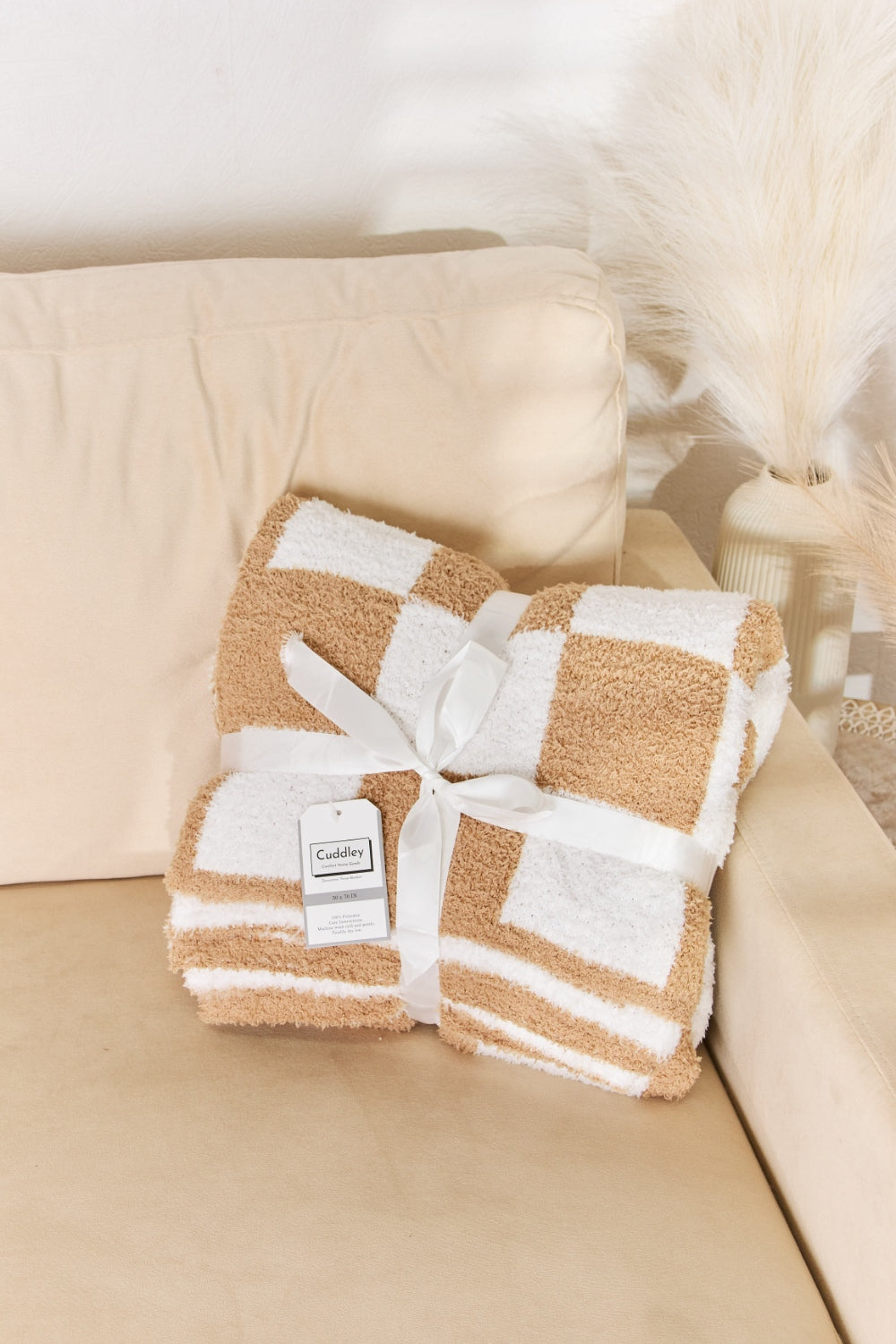 Cuddley Checkered Decorative Throw Blanket  Trendsi   