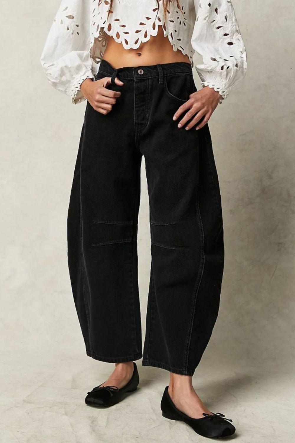 Wide Leg Jeans with Pockets  Trendsi Black S 