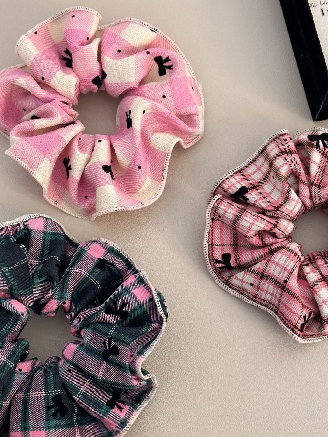 3-Piece Plaid Contrast Elastic Hair Scrunchy  Trendsi   