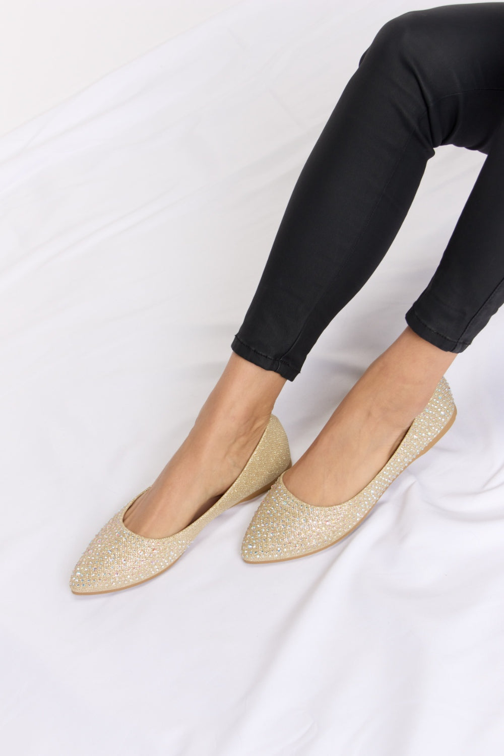 Forever Link Rhinestone Point Toe Flat Slip-Ons  Trendsi   