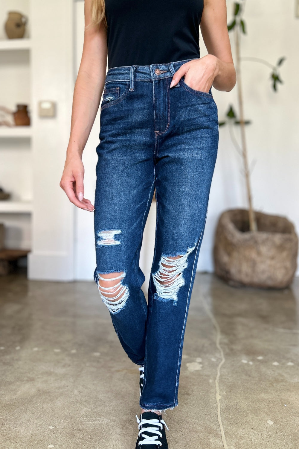 Judy Blue Full Size High Waist Rigid Magic Heavy Destroy Straight Jeans  Trendsi   