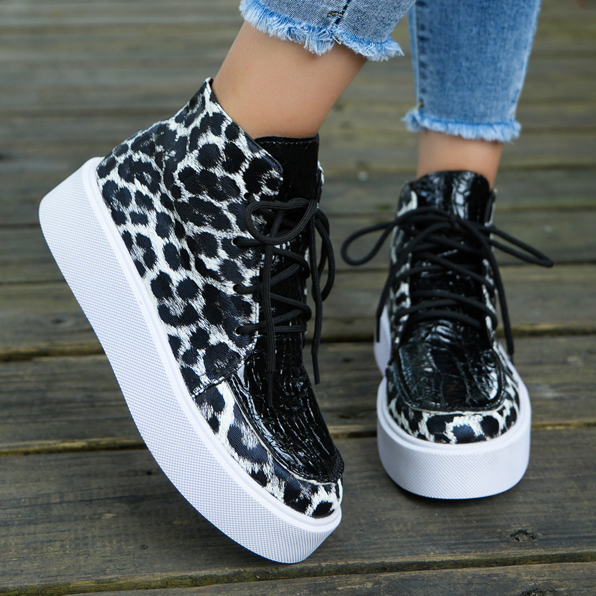 PU Leather Leopard Platform Sneakers  Trendsi Black 36(US5) 