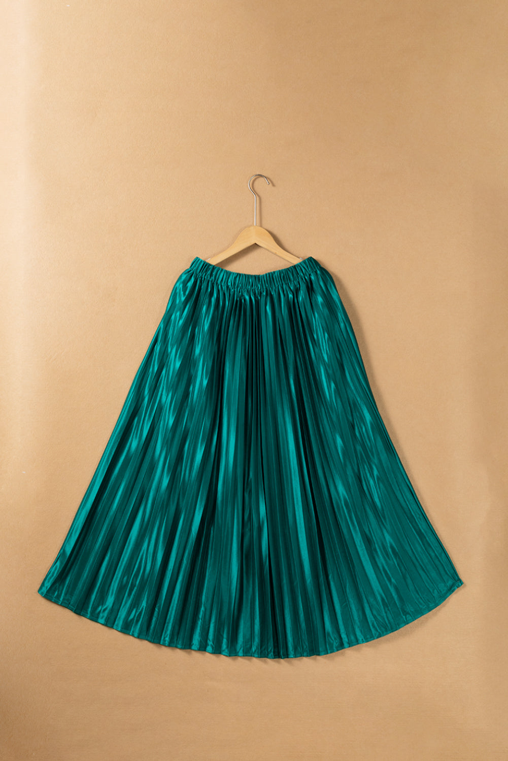 Elastic Waist Pleated Midi Skirt