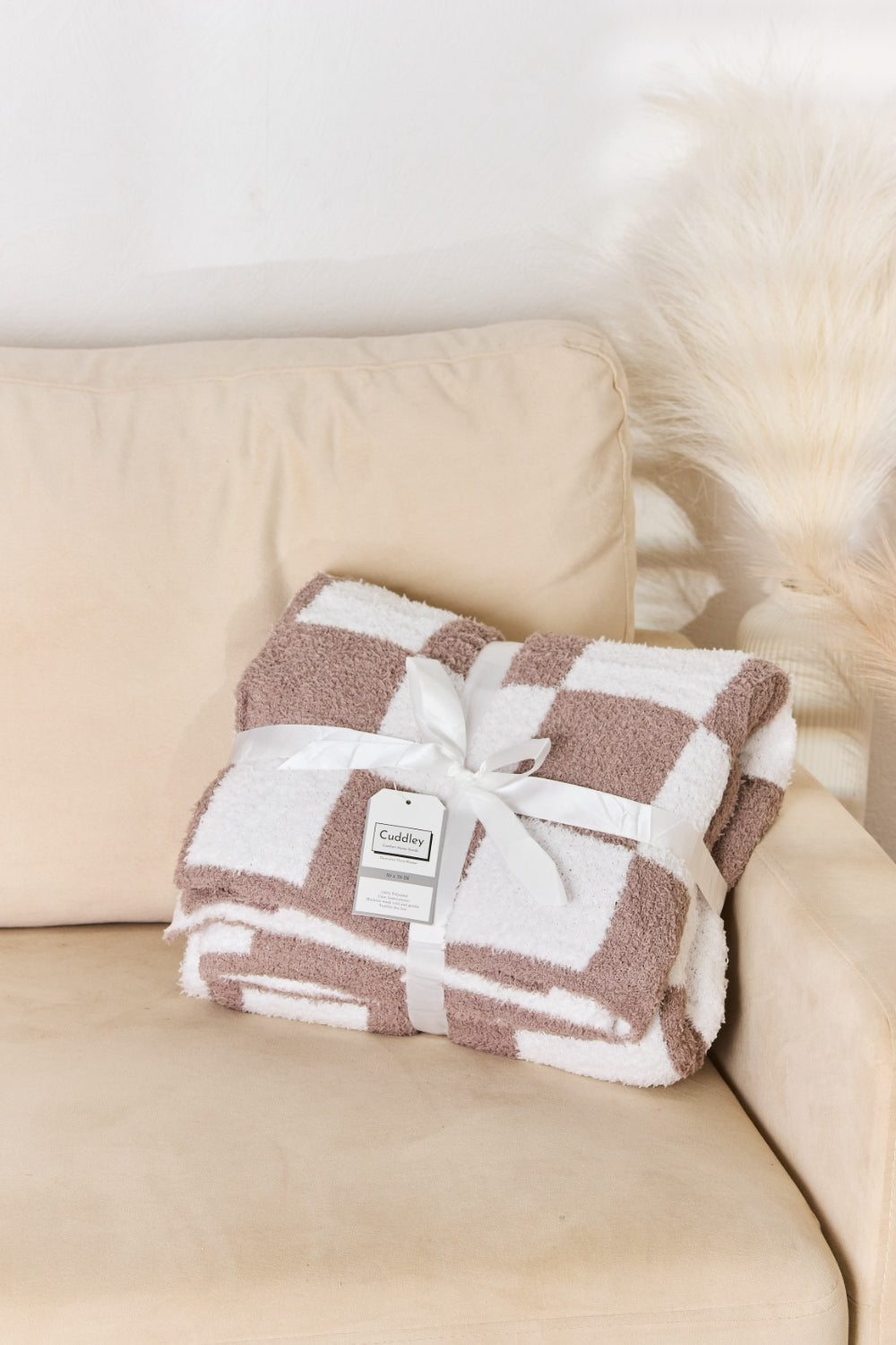 Cuddley Checkered Decorative Throw Blanket  Trendsi   