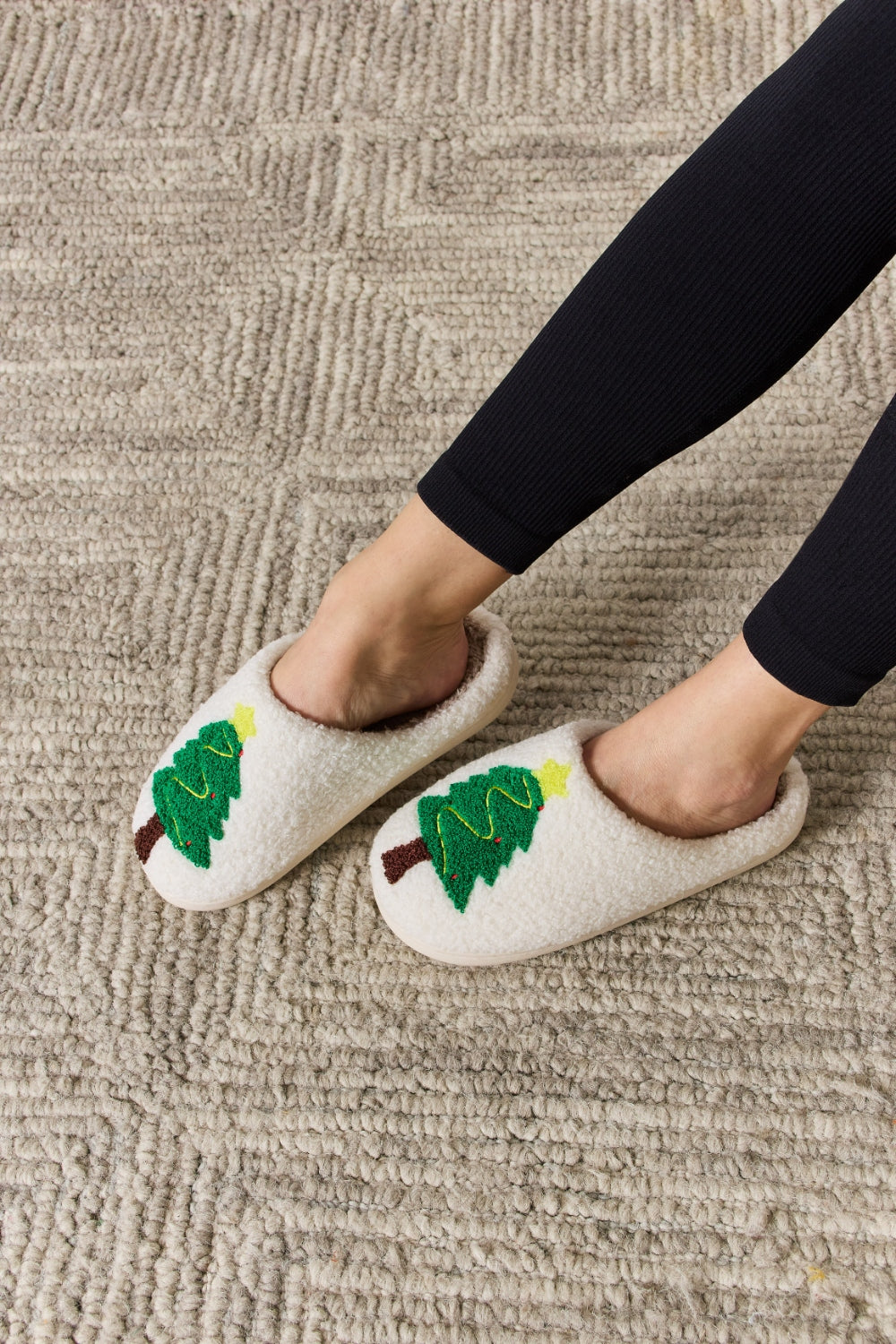 Melody Christmas Tree Cozy Slippers  Trendsi   