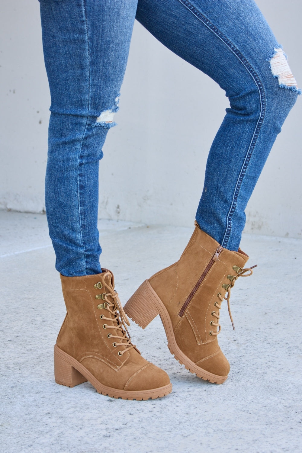 Forever Link Lace-Up Zipper Detail Block Heel Boots  Trendsi TAN 5.5 