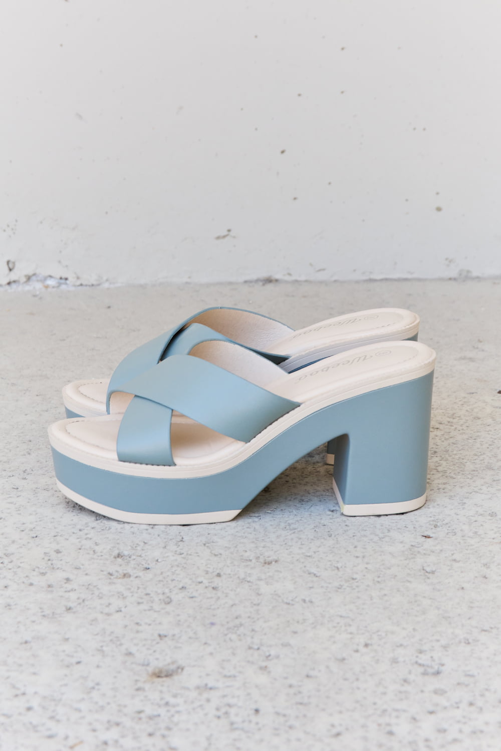 Weeboo Cherish The Moments Contrast Platform Sandals in Misty Blue  Trendsi   