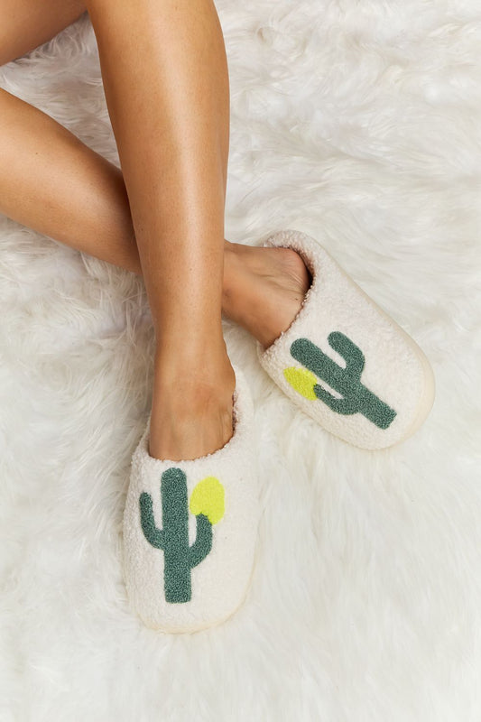 Melody Cactus Plush Slide Slippers  Trendsi Ivory S 