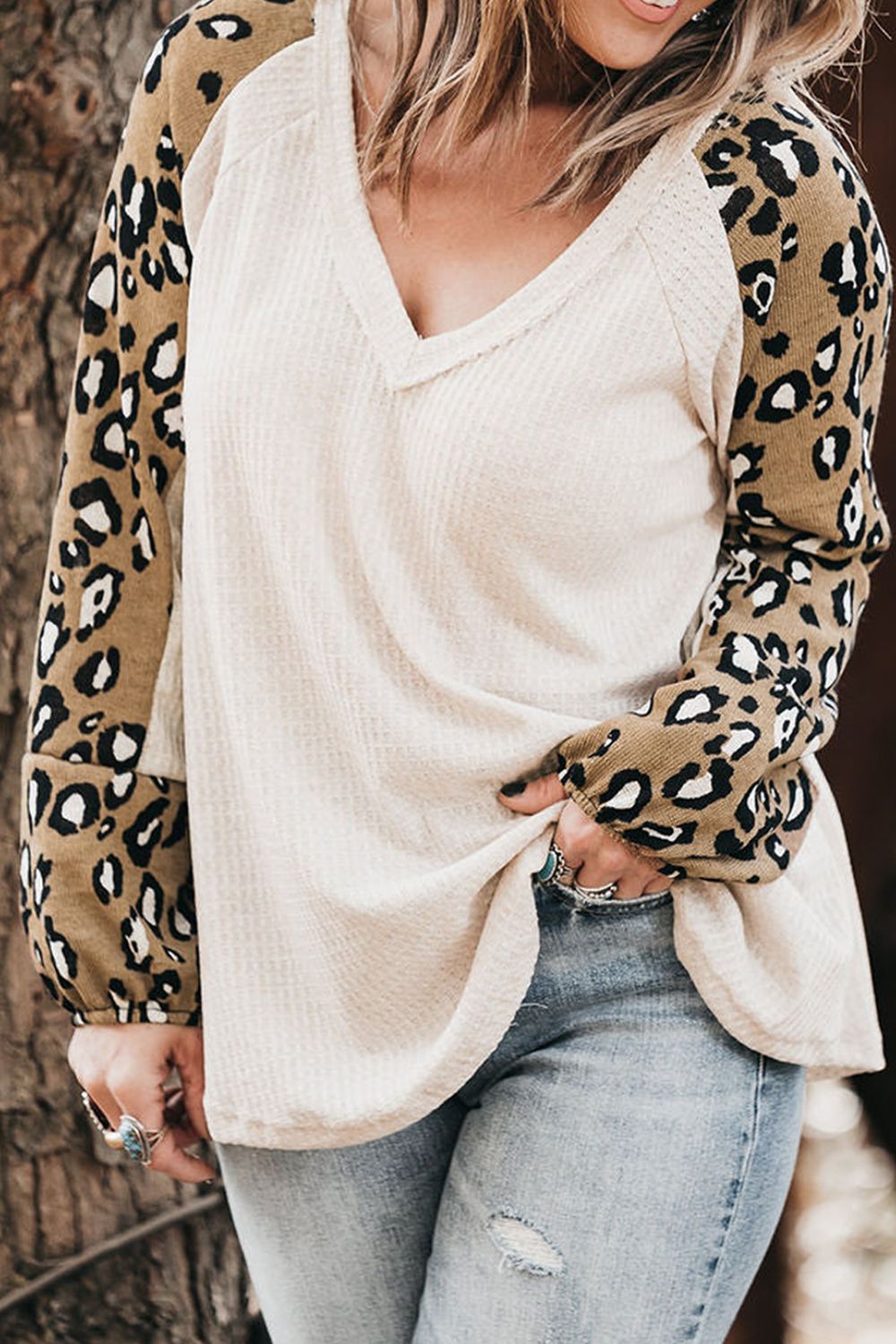 Plus Size Leopard V-Neck Raglan Sleeve Blouse Blouse Trendsi   