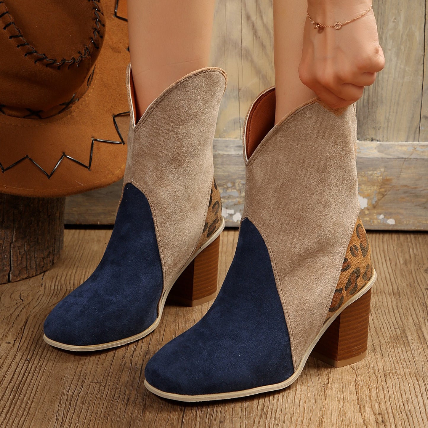 Suede Square Toe Block Heel Boots  Trendsi Dark Blue 36(US5) 