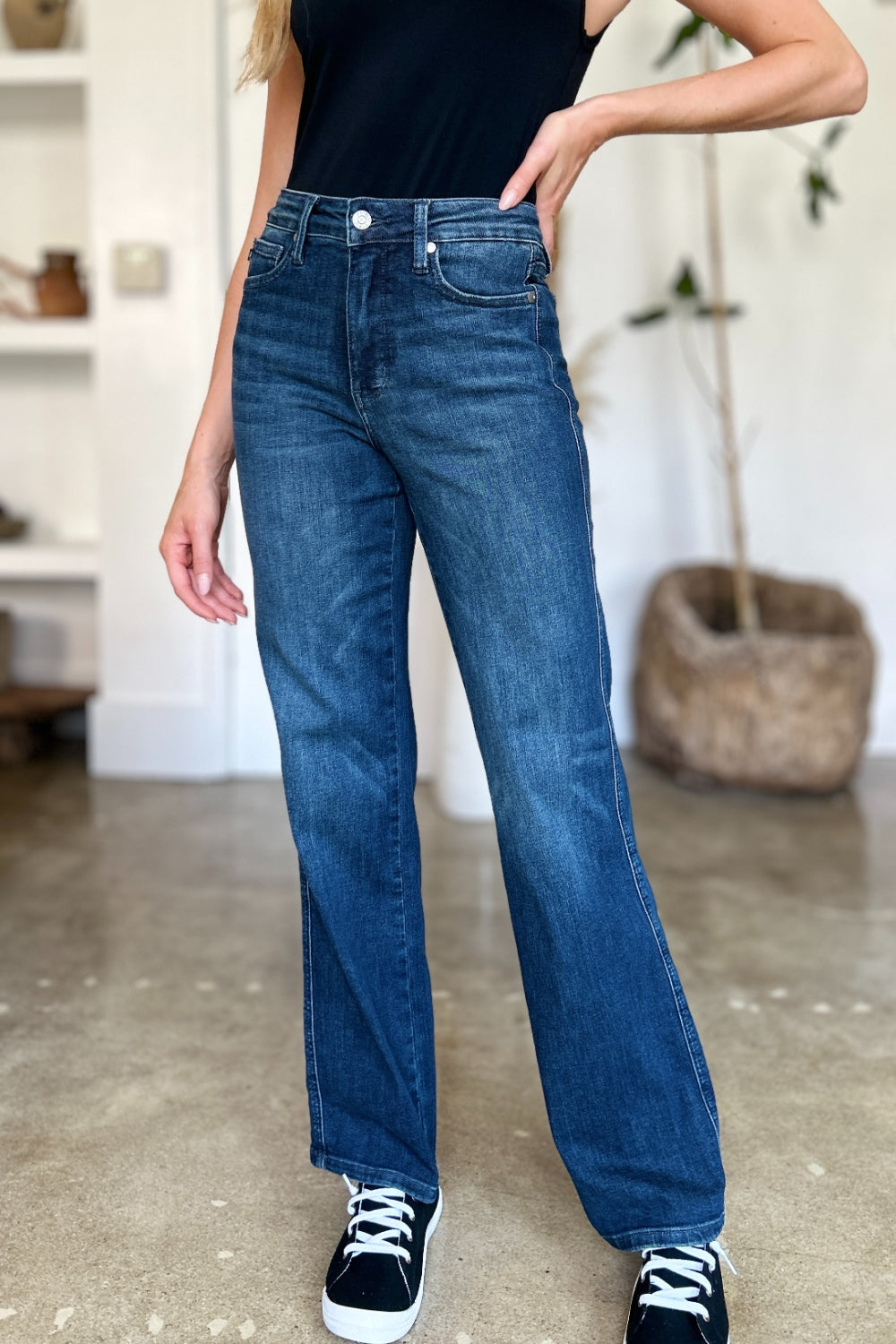 Judy Blue Full Size Tummy Control Straight Jeans  Trendsi Dark 0/24 